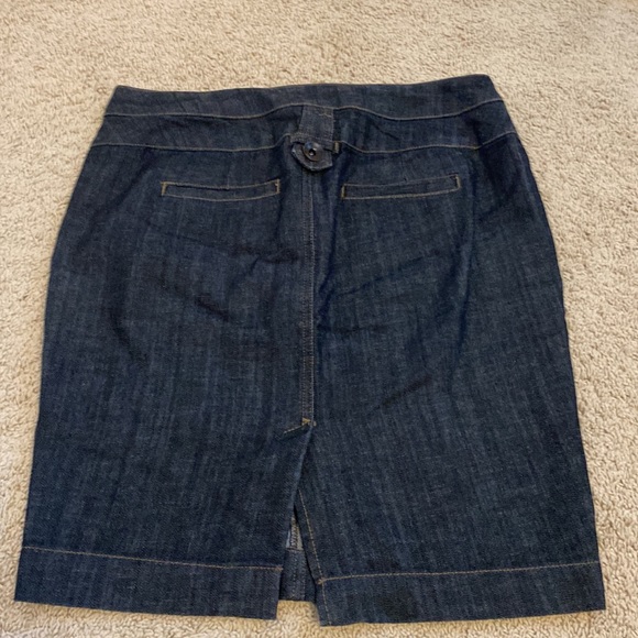 ⭐️2/25⭐️ Women’s Jean Skirt - Picture 2 of 4